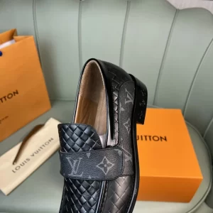 Louis Vuitton Loafers - LLV49