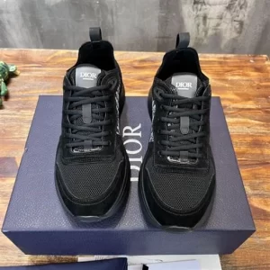 B25 RUNNER SNEAKER BLACK SUEDE AND TECHNICAL MESH WITH BLACK AND WHITE DIOR OBLIQUE CANVAS - CD123