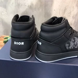 B27 HIGH-TOP SNEAKER BLACK DIOR OBLIQUE GALAXY LEATHER WITH SMOOTH CALFSKIN AND SUEDE - CD121