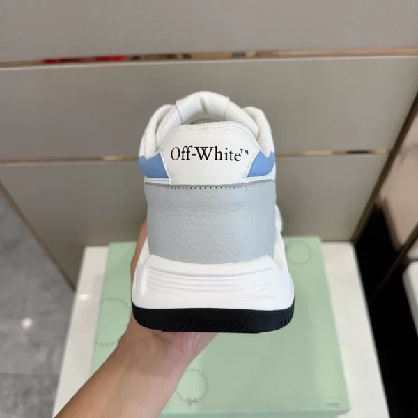 Off-White Kick Off Sneaker - OFF4