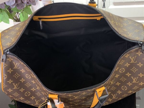 LOUIS VUITTON KEEPALL BANDOULIERE 55 - DR011